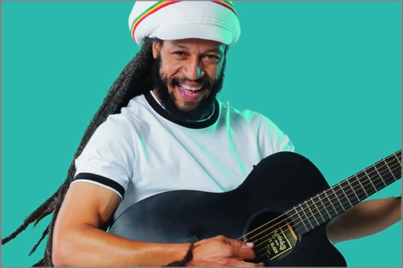 Aaron Nigel Smith brings raggae music to the Cabot Theater in Beverly, Massachusetts